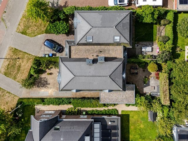Multatulilaan 53, Voorschoten