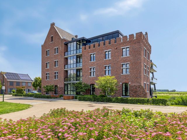Sportlaan 86, Almkerk