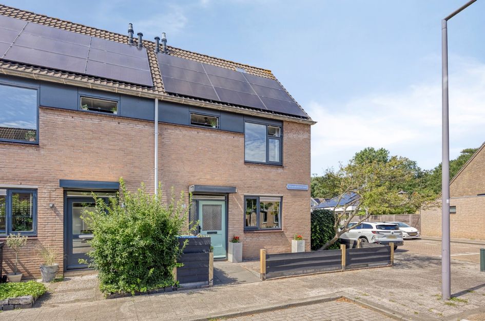 Starduststraat 1