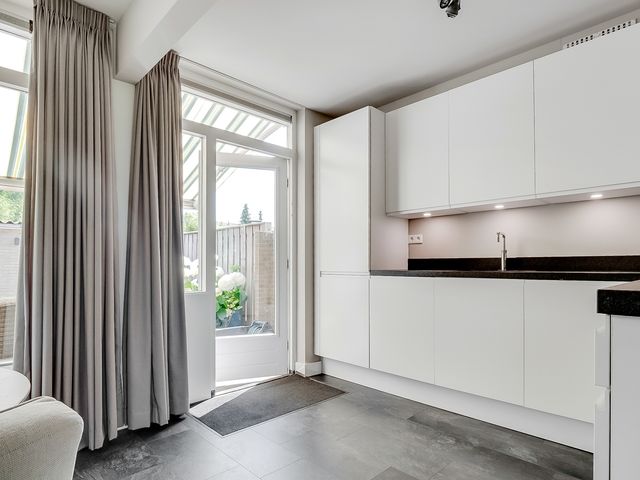 Klaverveld 4, Nieuw-Vennep