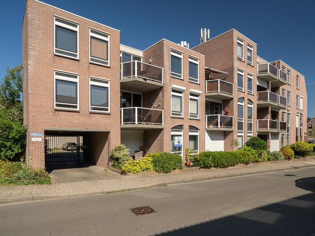 Tweede Bothofdwarsstraat 2 13, Enschede