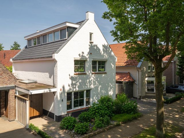 Waterkerslaan 16, Enschede