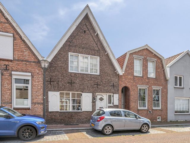 Vestdijkstraat 19, Hulst