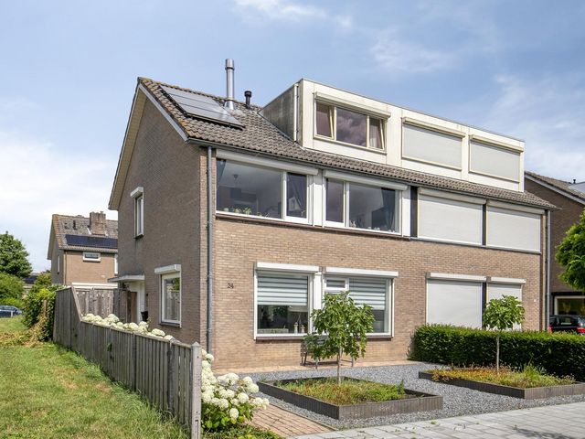 Kortenaerlaan 24, Terneuzen
