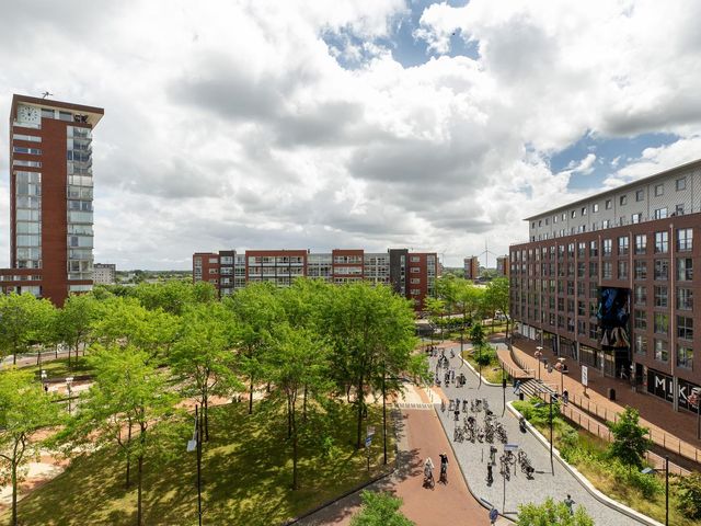 Middeldijkerplein 102, Barendrecht