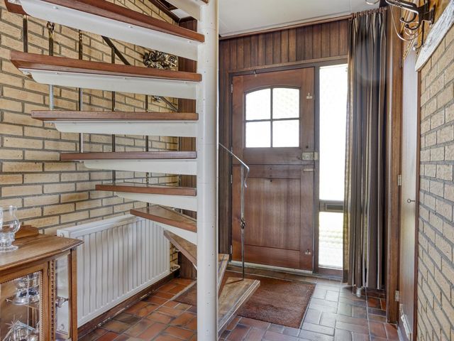 Anna van Bourgondiestraat 34, Sint-Annaland
