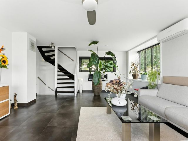 Digna Johannaweg 75, Hoogvliet Rotterdam