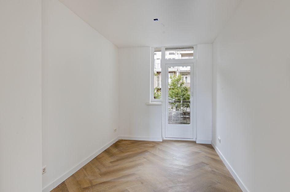 Jan van Galenstraat 210 1