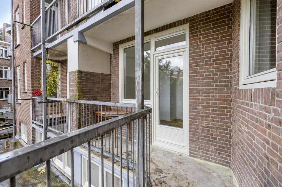 Jan van Galenstraat 210 1