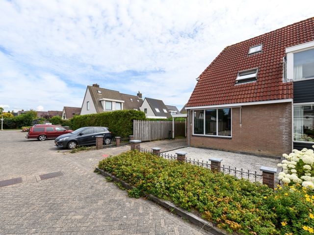 Brandemeerstraat 8, Lemmer