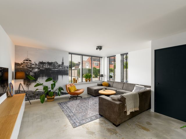 Brandemeerstraat 8, Lemmer