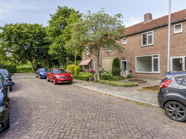 Frederik van Eedenlaan 22, Hillegom