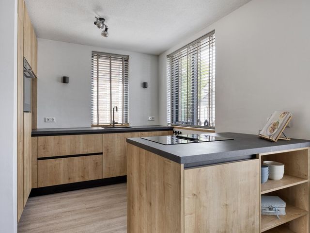 Slingebeek 5, Kaatsheuvel