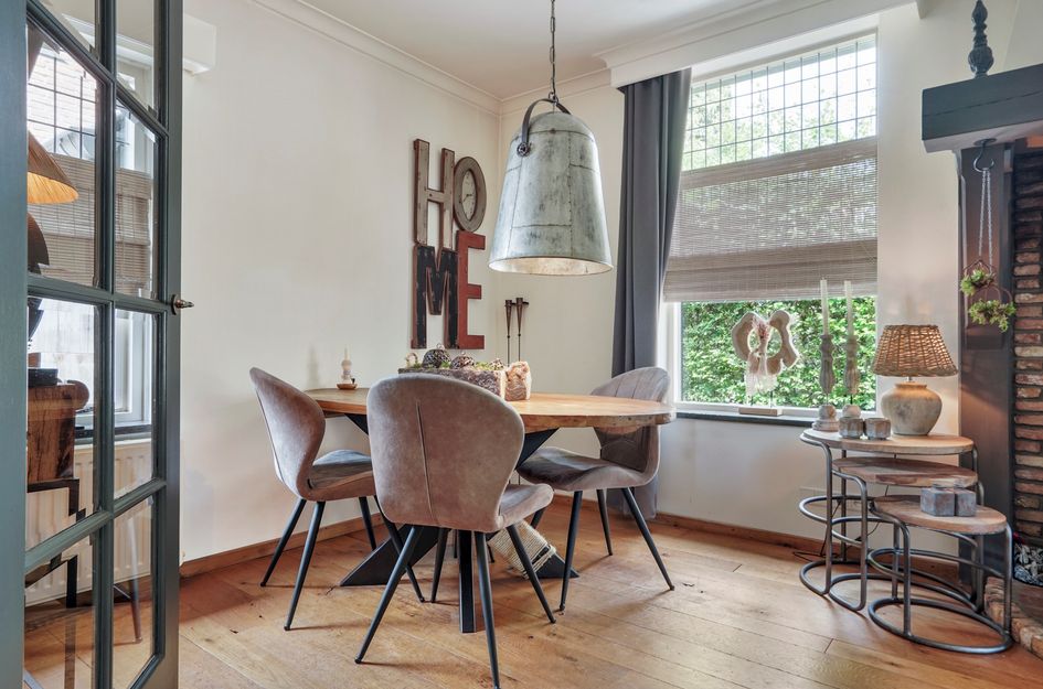 Hoogstraat 104