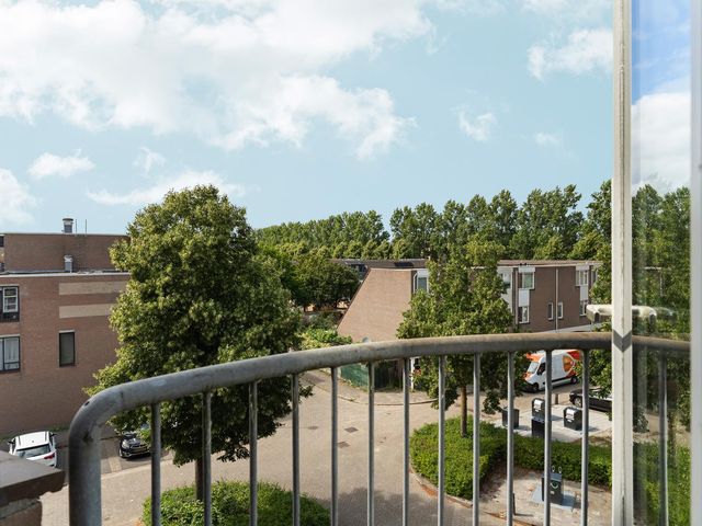 Regentesseweg 16, Almere