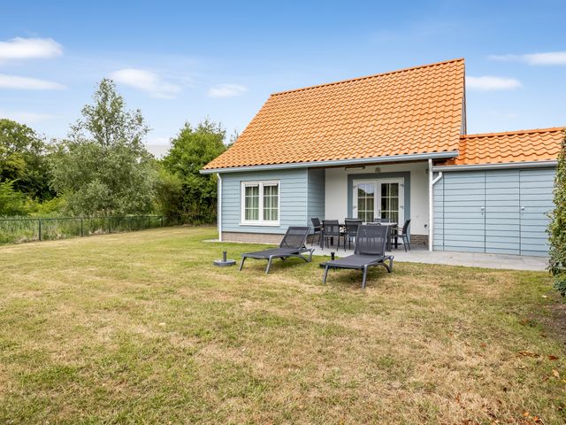 Duinstruweel 16, Cadzand
