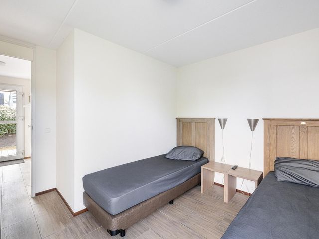 Westerduin 165 6, Ouddorp