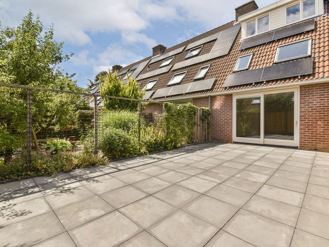 Troubadour 28, Amstelveen