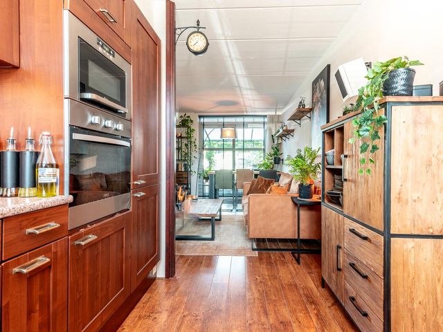 Matho Tongastraat 11, Almere