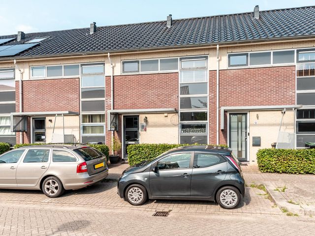 Matho Tongastraat 11, Almere
