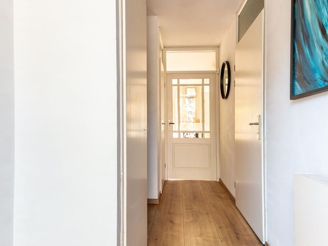 Madernastraat 5, Almere