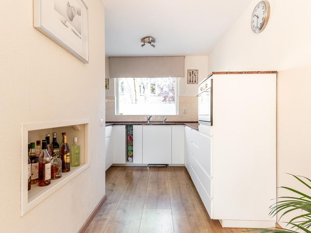 Madernastraat 5, Almere