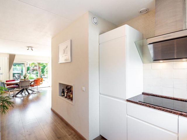 Madernastraat 5, Almere