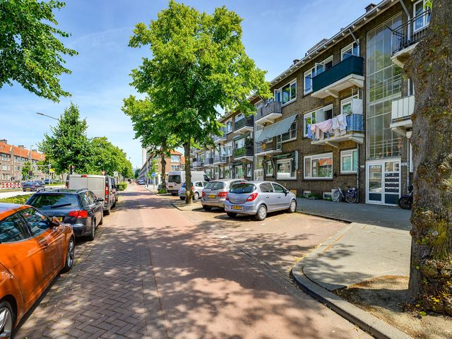 Dorpsweg 168C, Rotterdam