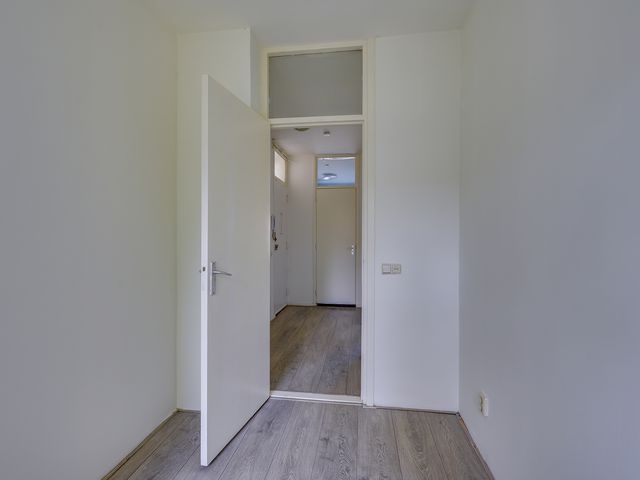 Dorpsweg 168C, Rotterdam