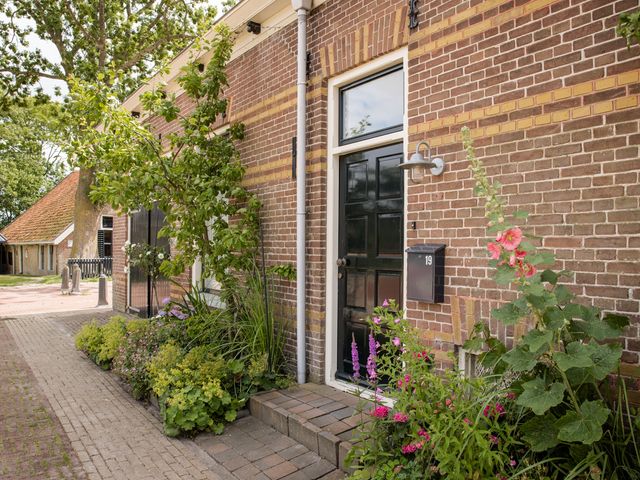 Buren 19, Ferwoude