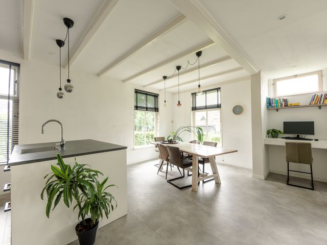 Buren 19, Ferwoude