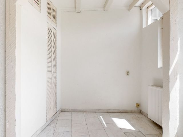 Van der Waalsstraat 1, Leiden