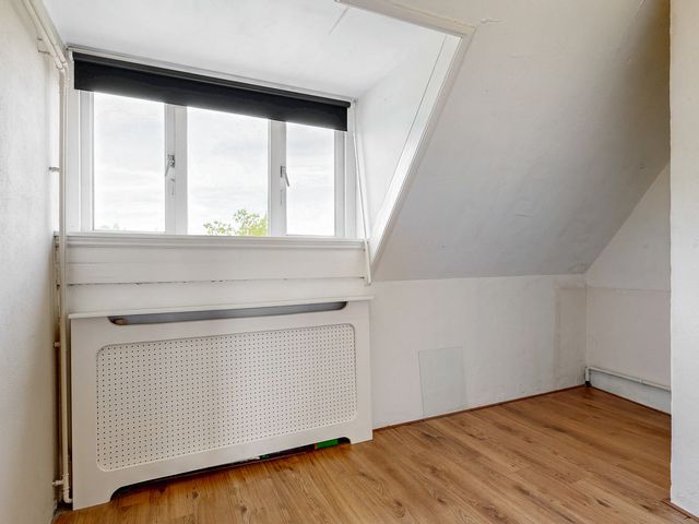 Van der Waalsstraat 1, Leiden