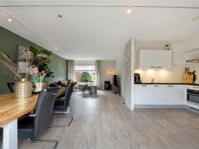 Bellinistraat 1, Oud-Beijerland