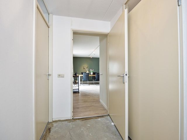 Bellinistraat 1, Oud-Beijerland