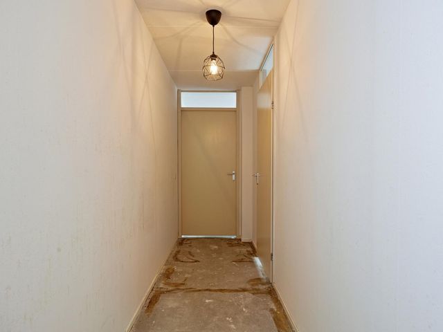 Bellinistraat 1, Oud-Beijerland