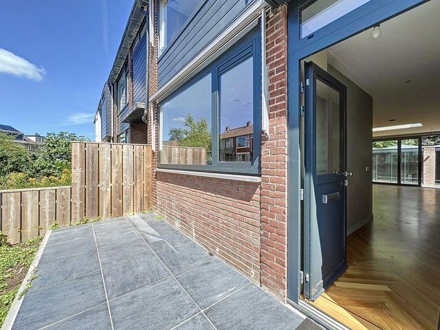 Sint Urbanusstraat 32, Amstelveen