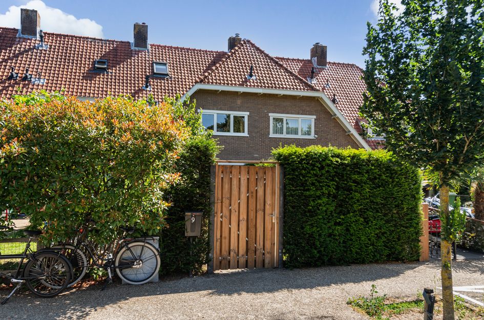 Veldlaan 9