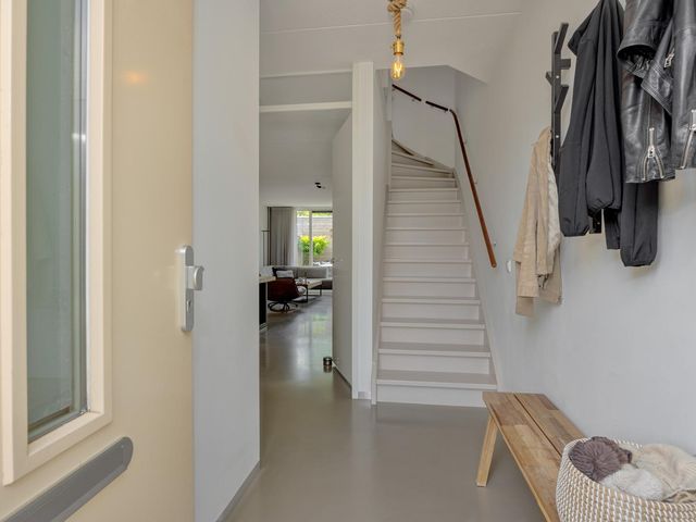 Meerkensloop 23, Heesch