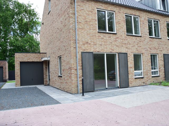Purmerenderweg 21, Purmerend