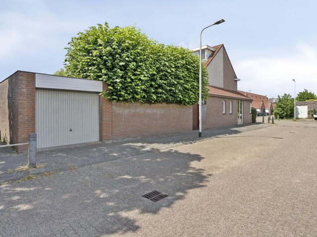 Denekampstraat 10, Tilburg