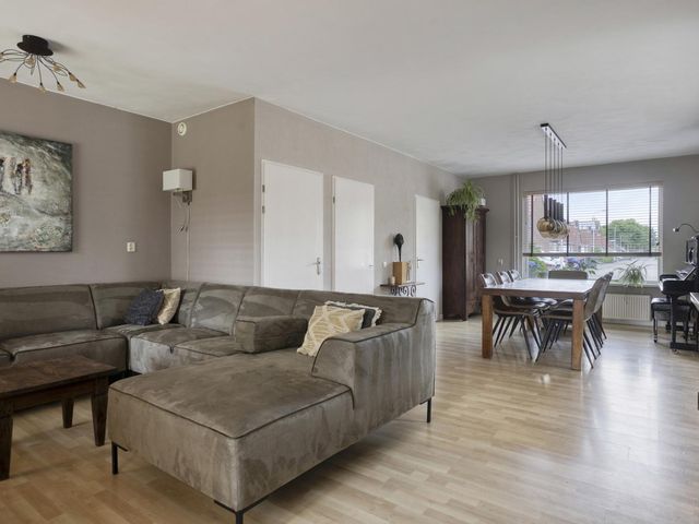 Denekampstraat 10, Tilburg