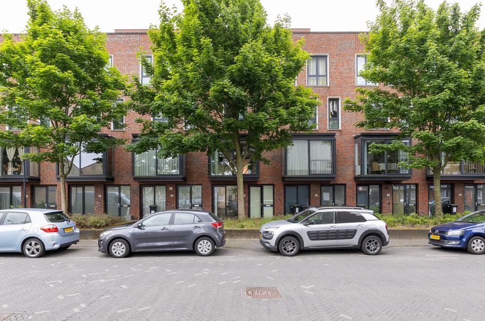 Claus van Amsbergstraat 60