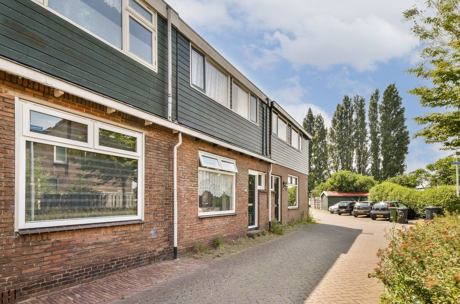 Onegastraat 55