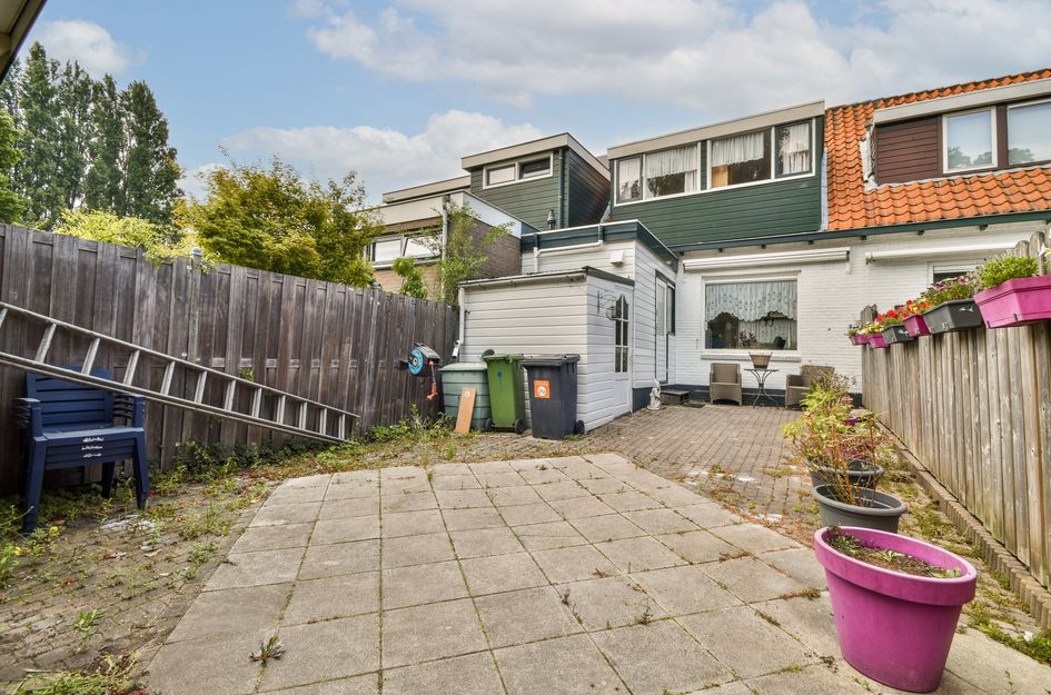 Onegastraat 55