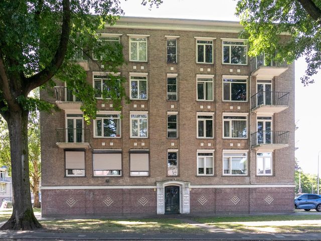 Johannes van Zantenstraat 13, Tilburg