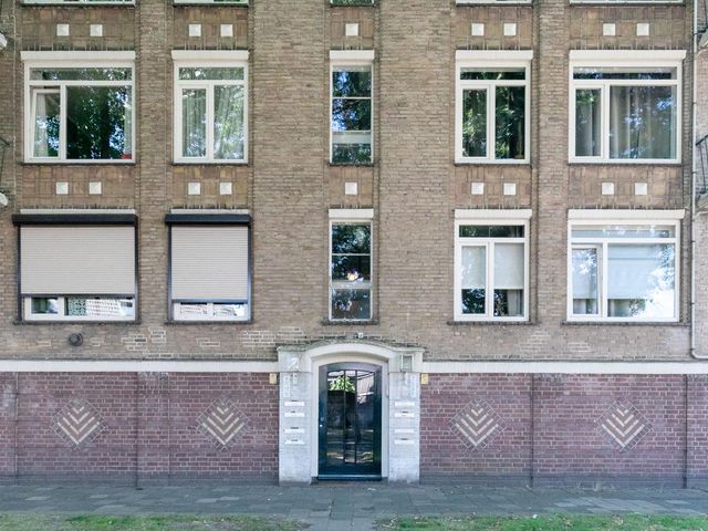Johannes van Zantenstraat 13, Tilburg