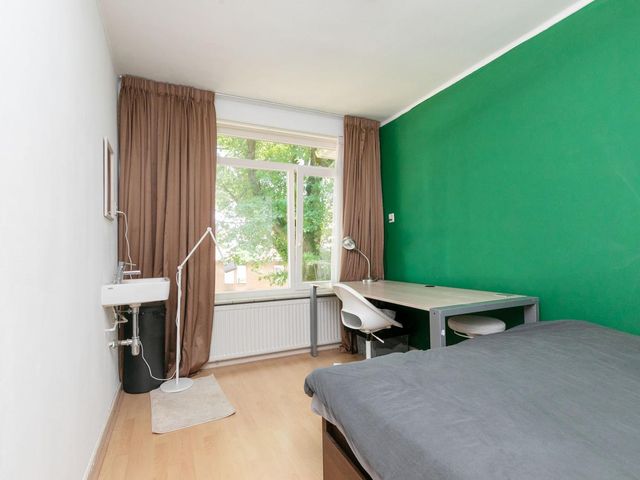 Johannes van Zantenstraat 13, Tilburg