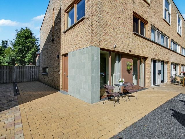 Koolzaadlaan 21, Zeewolde