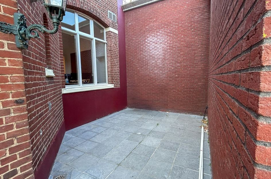 Bovenste straat 18B
